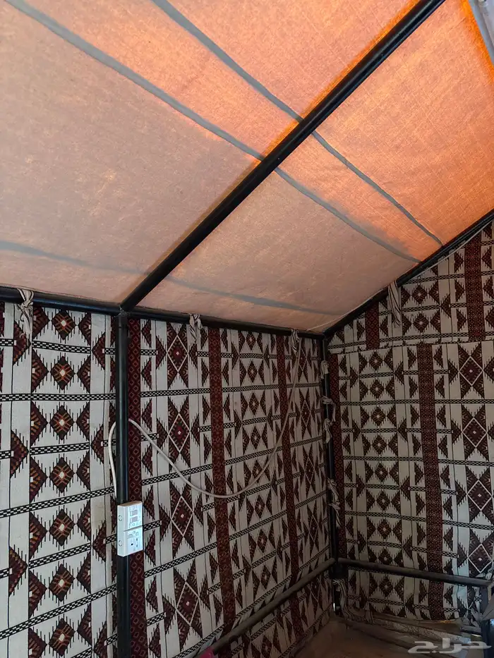 للبيع خيمه بحاله جيده بدون وجار على السوم 1