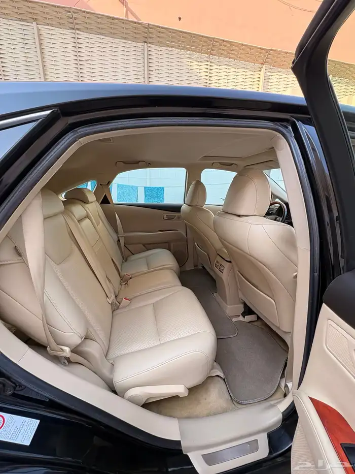 لكزس RX350 ممشى قليل 4