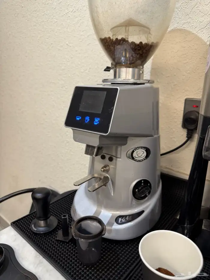 مطحنة قهوة احترافية Mazzer K64E Electronic   صناعة إيطالي 1
