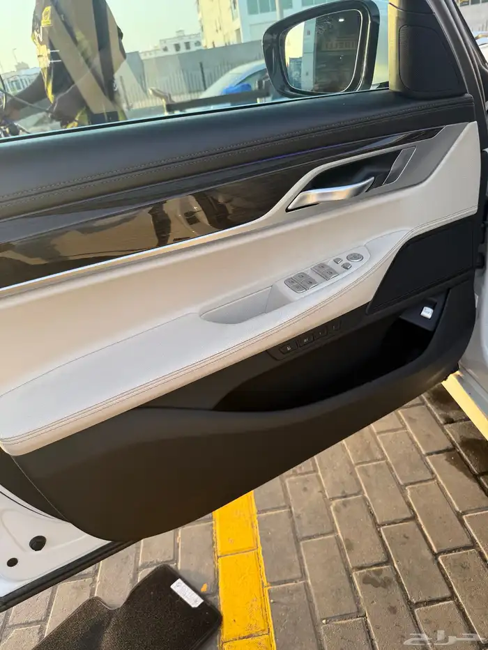 بي ام 730 2020 للبيع 11