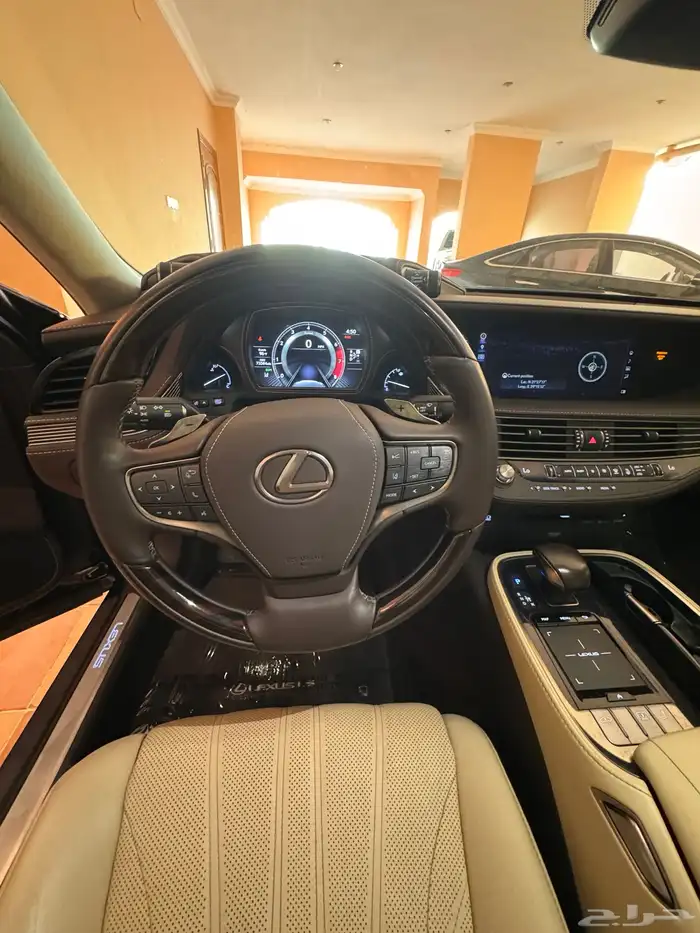 لكزس LS 500 2018 فل 26