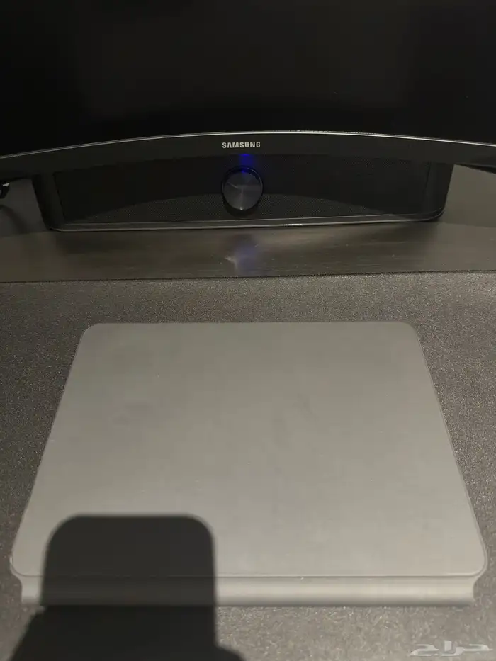 للبيع ايباد برو M1 Ipad pro و Magic keyboard ماجك كيبورد 9