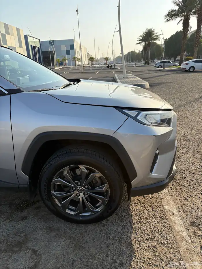 راف فور 2023 نص فل ممشى ( 113269km ) 3