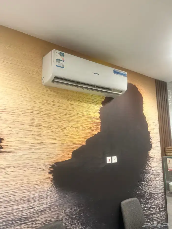 مطعم شاورما ومعجنات للبيع 8