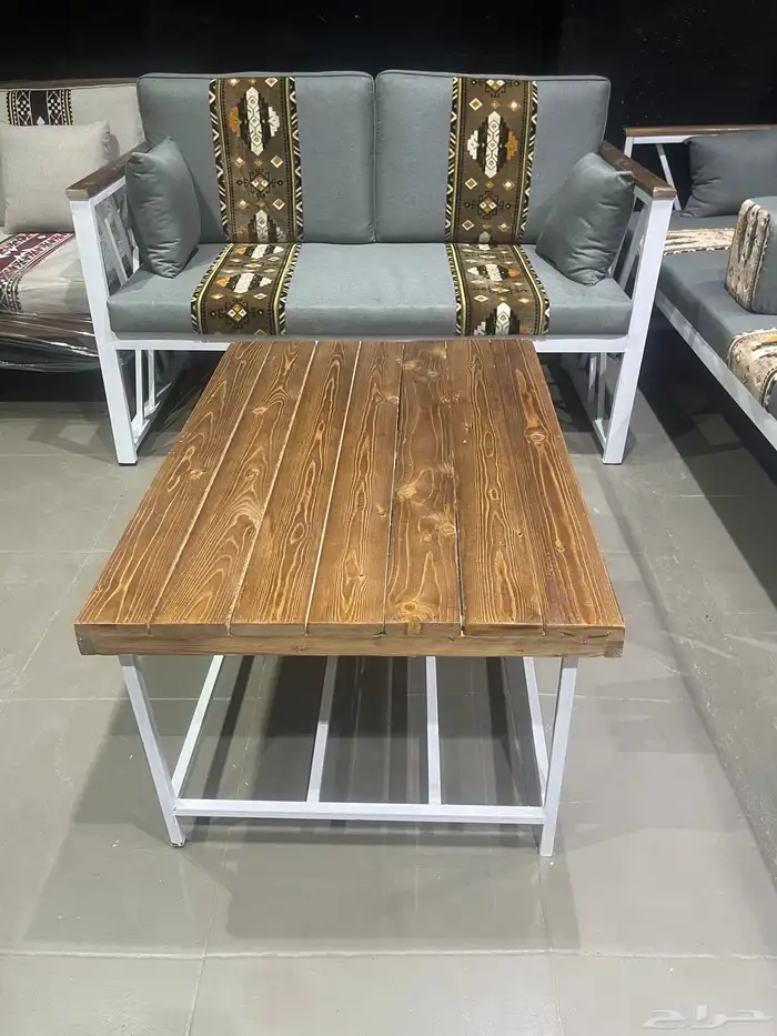 جلسات خارجية خشب وحديد وديكورات 8