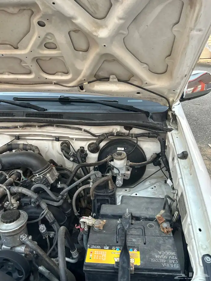 هايلوكس 2015مخزن 15