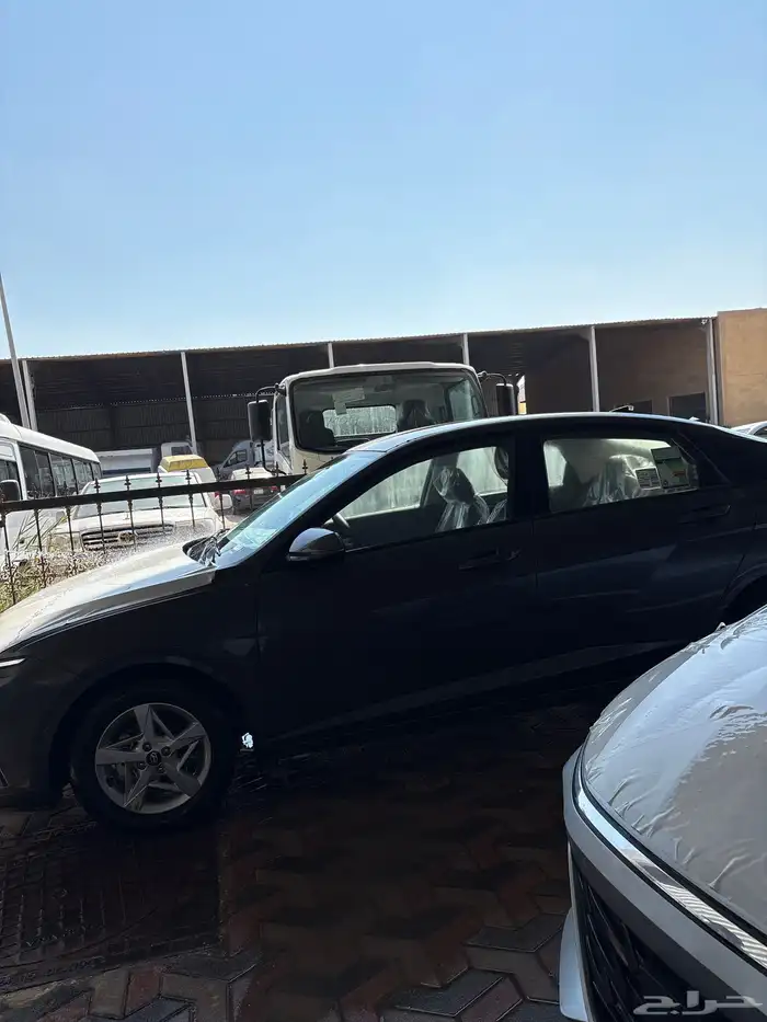 اكسنت فليت 2026 4