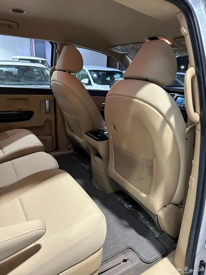 كيا كارنيفال فل 2020 تم البيع 32