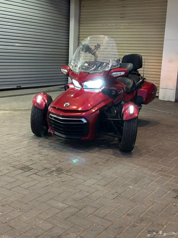 Can-Am Spyderدباب 2016 14