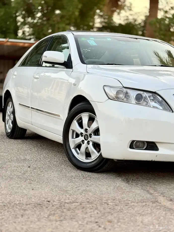 للبيع تويوتا كامري 2007 ((فل كامل))((نظيفة)) 25