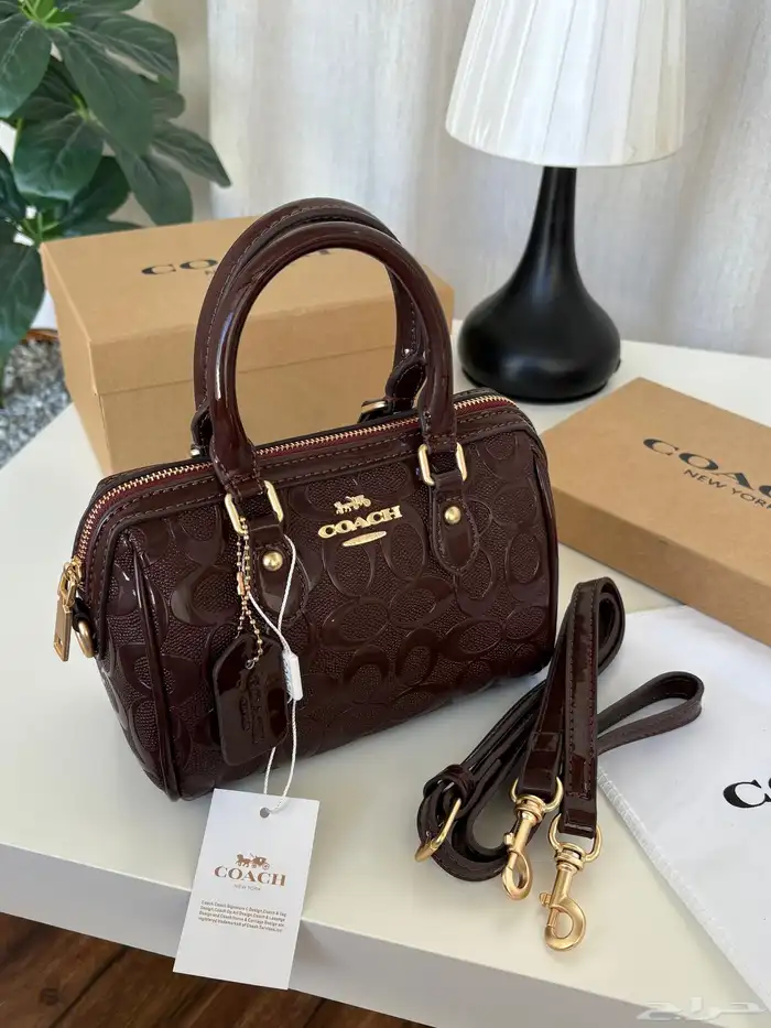 شنط كوتش شنط نسائيه شامل التوصيل ودفع عند الاستلام 38