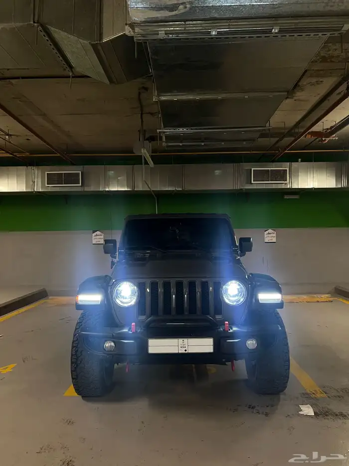 Jeep Wrangler jl Sport 2019 V6 2