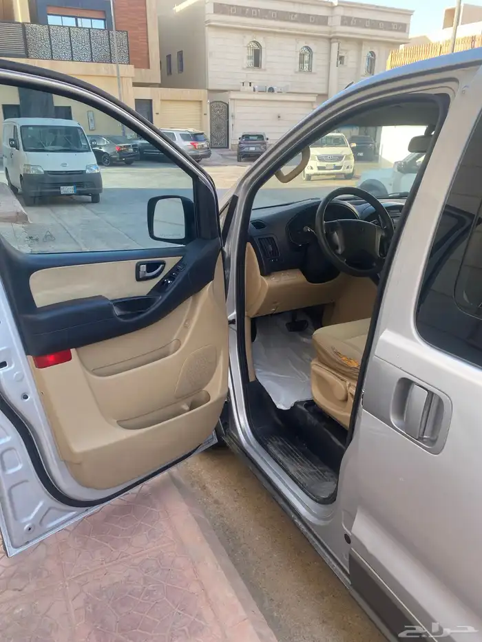 هيونداي فان H1 8
