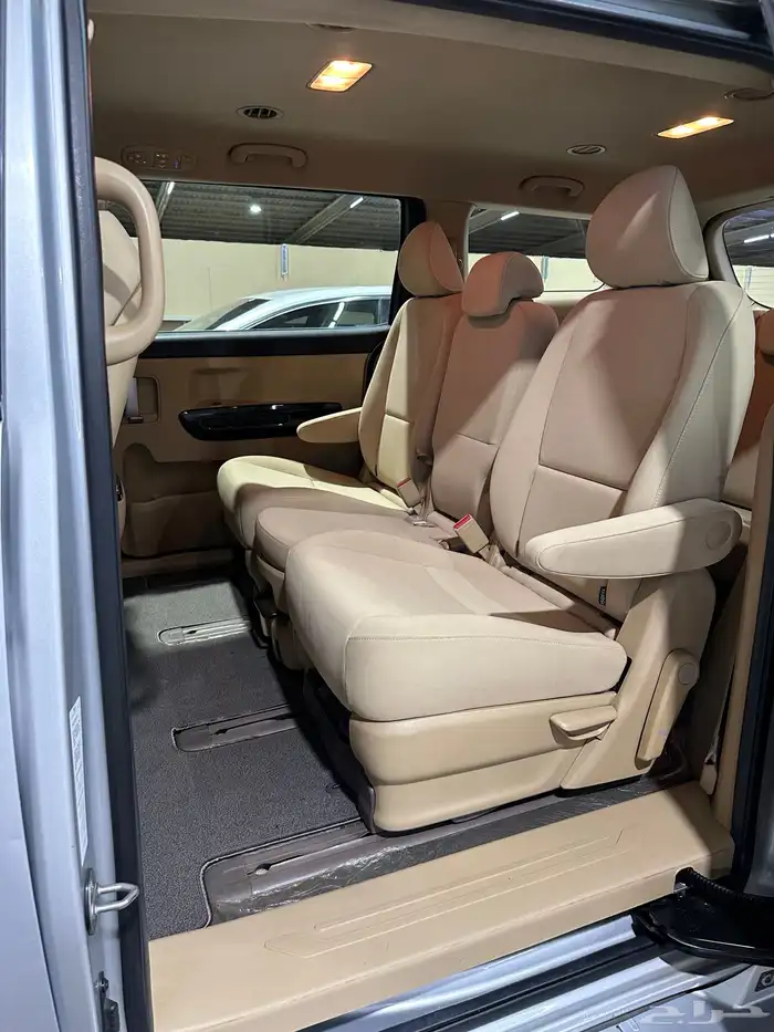 كيا كارنيفال فل 2020 تم البيع 13