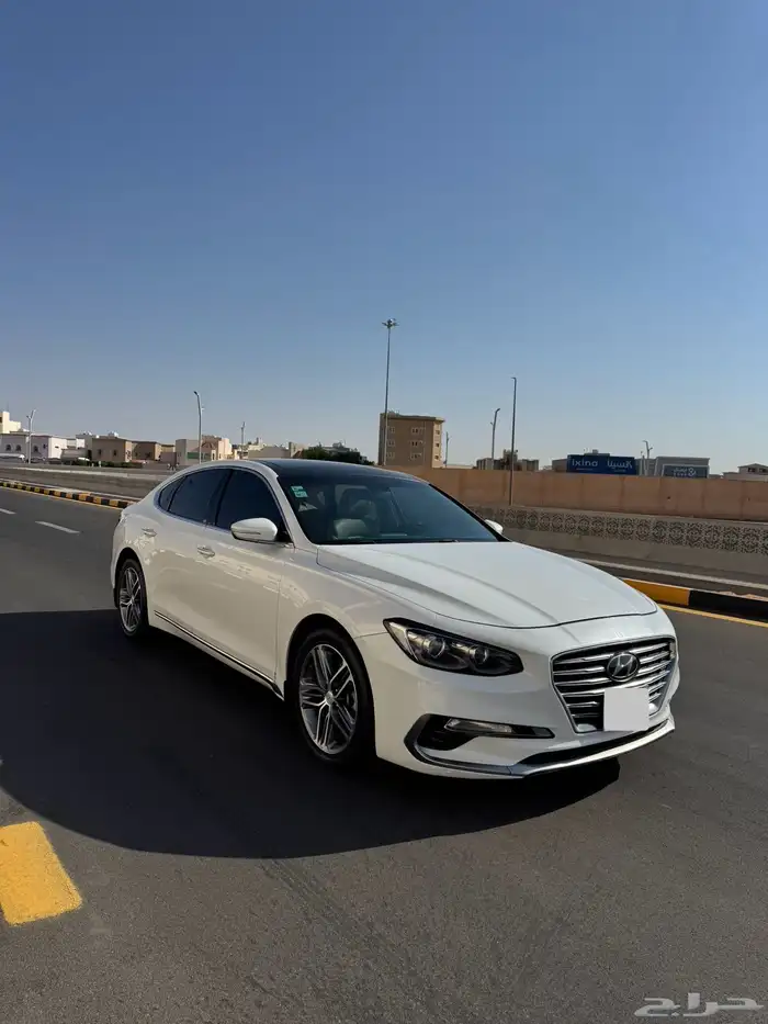 ازيرا 2019 بنزين 1