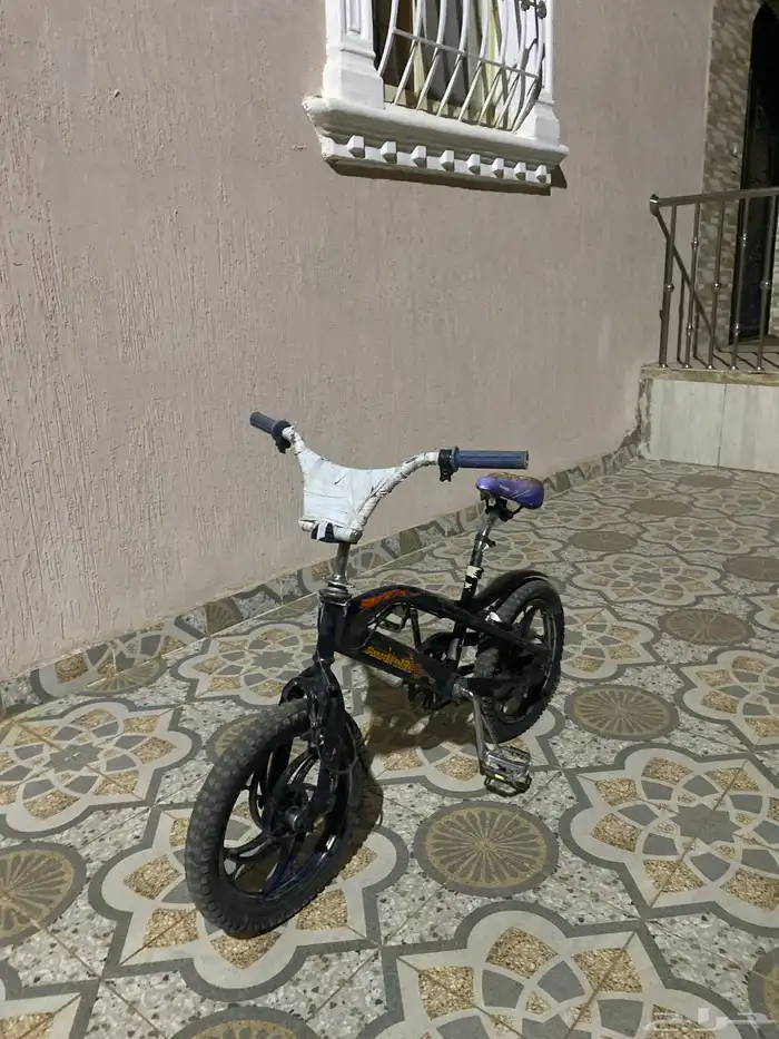 سيكل كوبرا حلو سريع مع جنوط التواصل على الرقم هذا 050098331 0