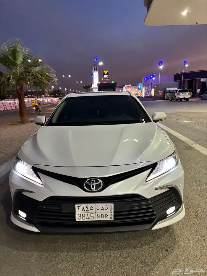 كامري 2023 4