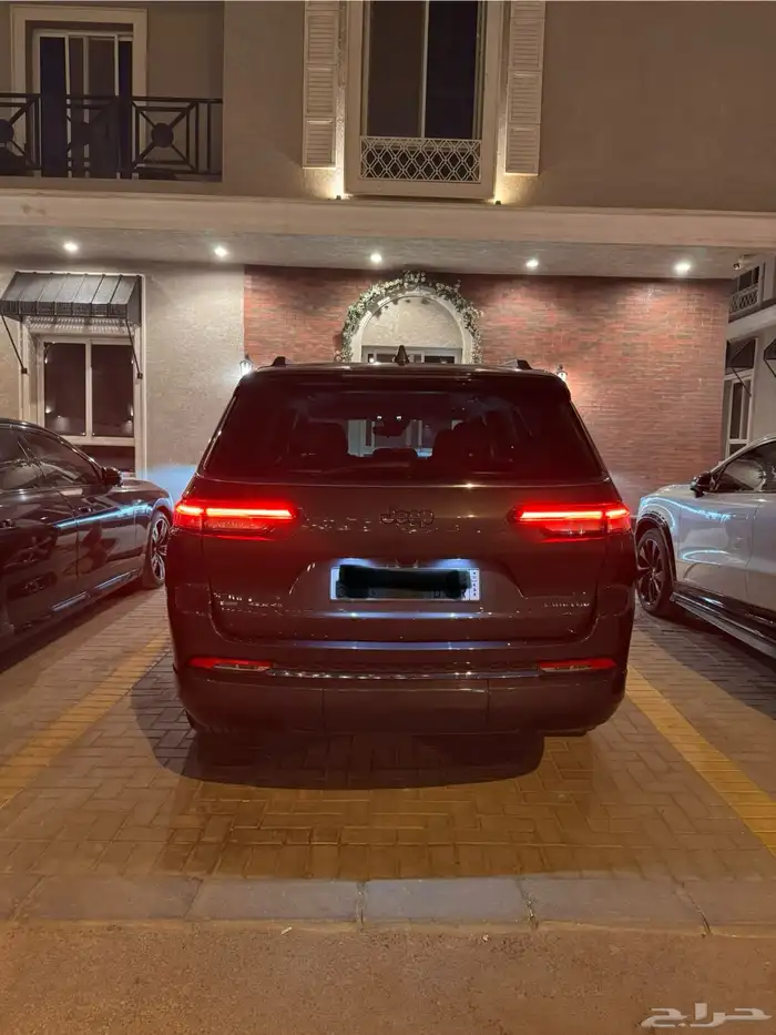 جراند شيروكي L بودي وكالة 0