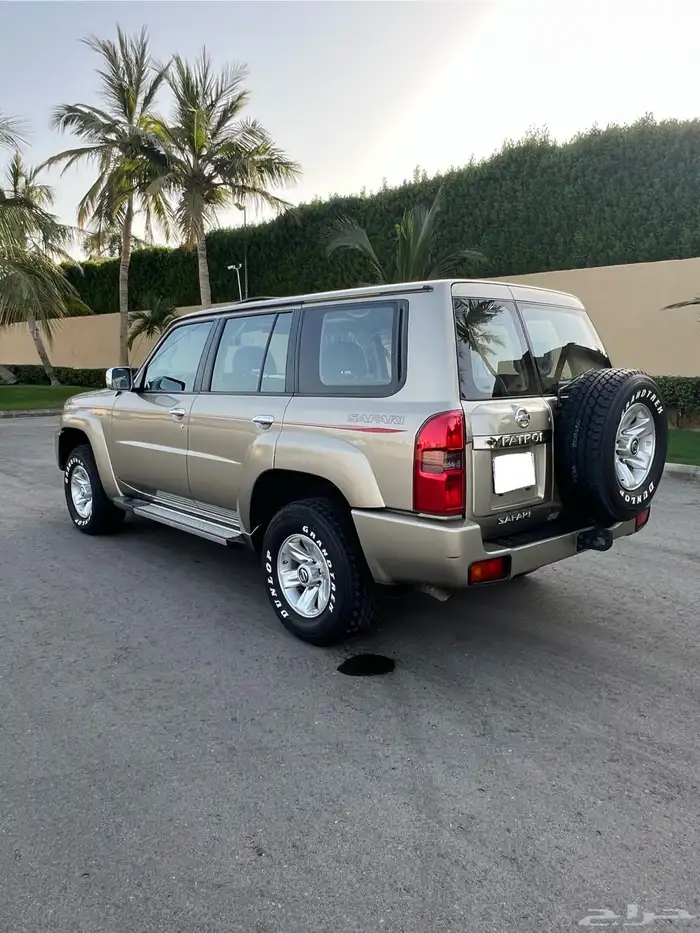 باترول سفاري 2021 ذهبي 3