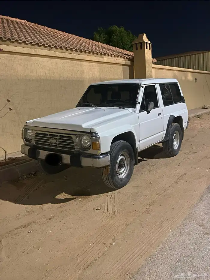 مطلوب بترول باب واحد 0