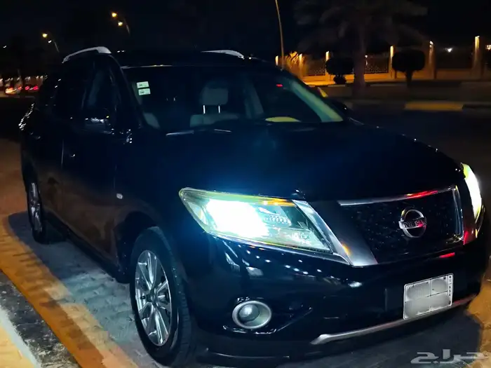 للبيع أو البدل نيسان باثفيندر 2016 نظيفة بالاحساء 17
