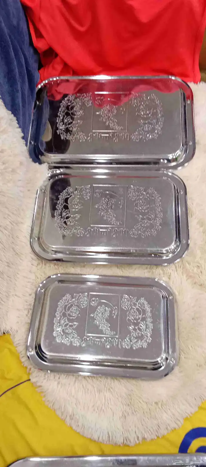 طقمين صواني ياباني نظيفة عدد الكل 6 حبات 3