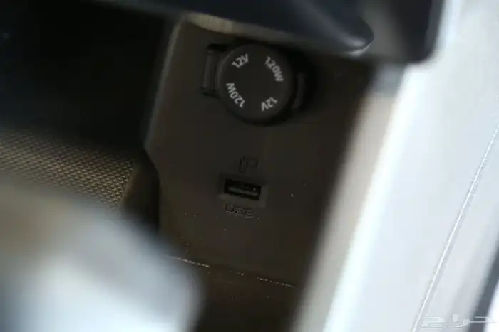 دونج فينج شاين E1 10