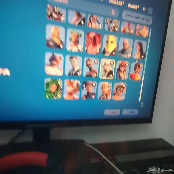 حساب فورتنايت وركت ليج مع بعض للبيع. 29