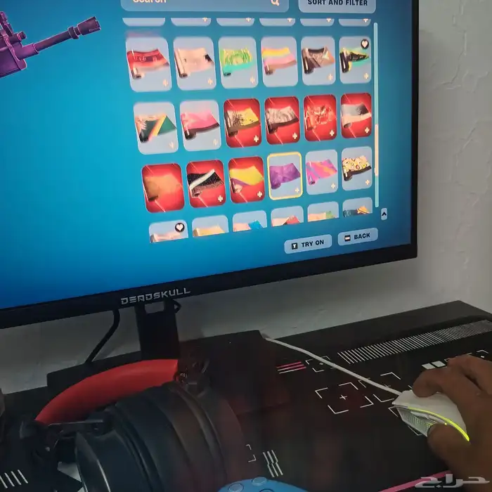 حساب فورتنايت وركت ليج مع بعض للبيع. 3