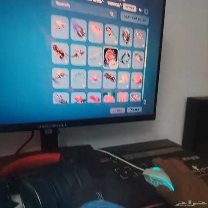حساب فورتنايت وركت ليج مع بعض للبيع. 17