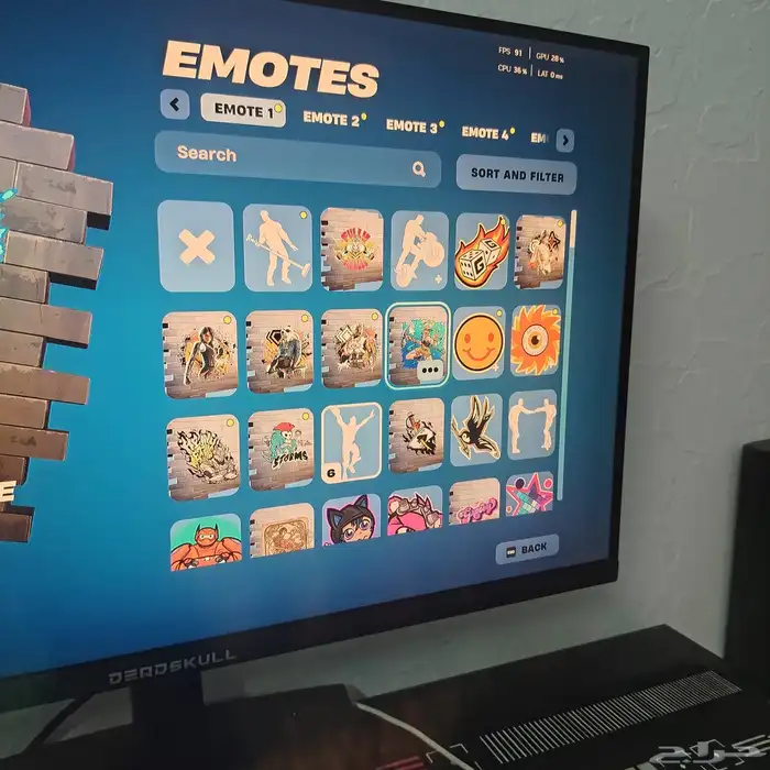 حساب فورتنايت وركت ليج مع بعض للبيع. 14