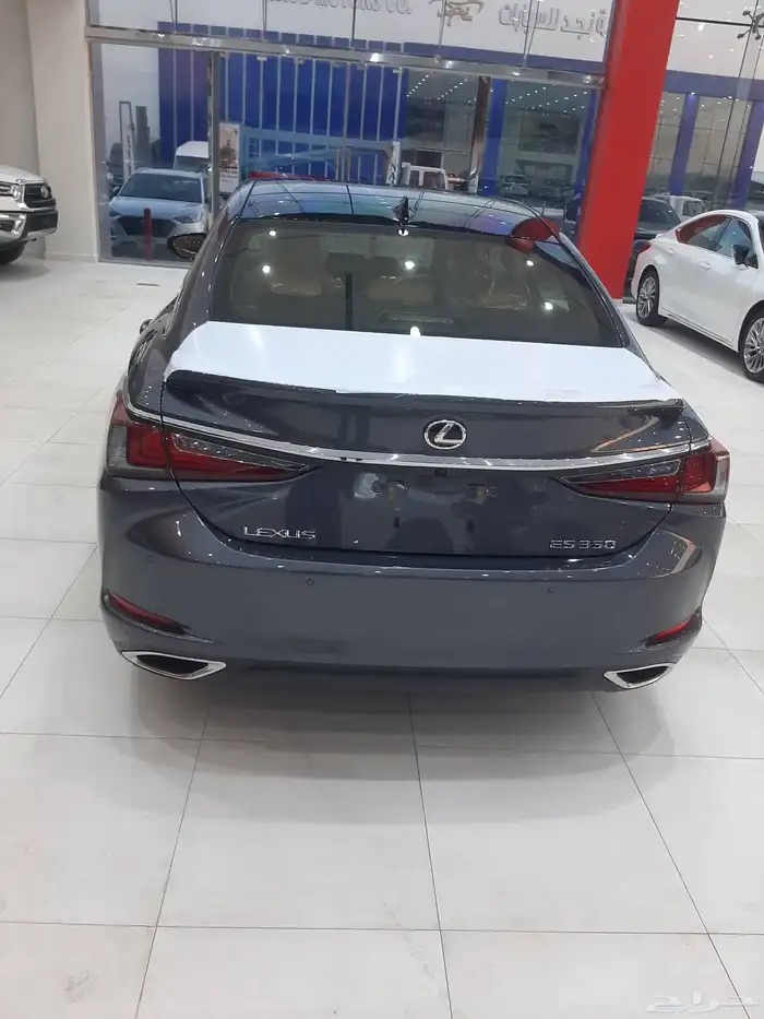 لكزس 350 سي سي 2025 4