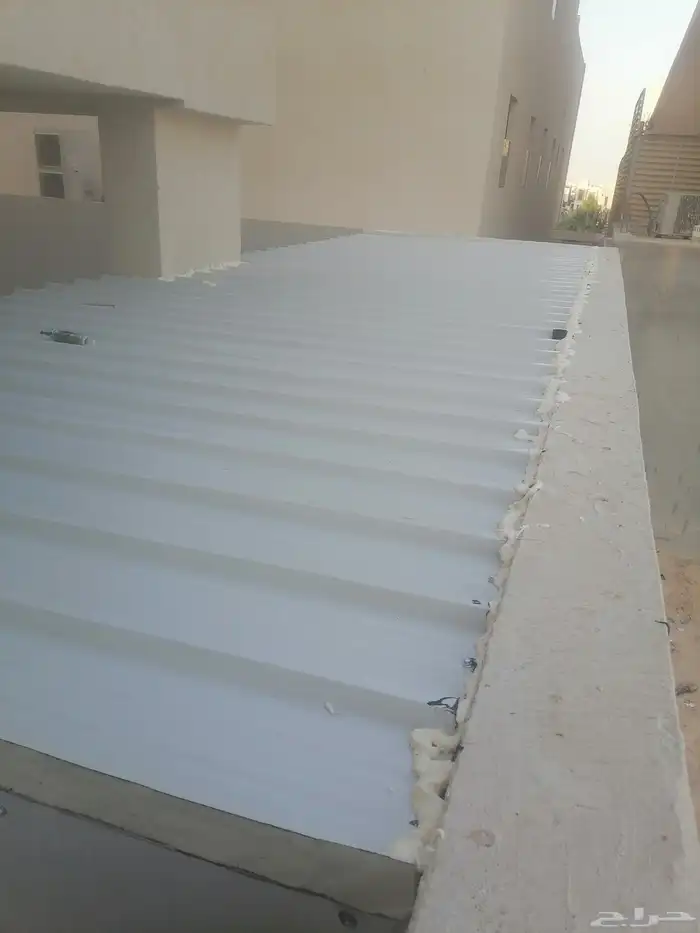 توريد تركيب ساندويش بانل بناء غرف سندويش بانل 22