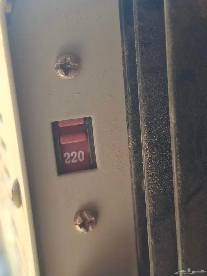 محول كهرباء من 110 و 220 الى 12فولت 2