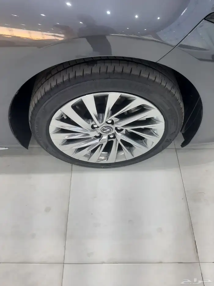 لكزس 350 سي سي 2025 8