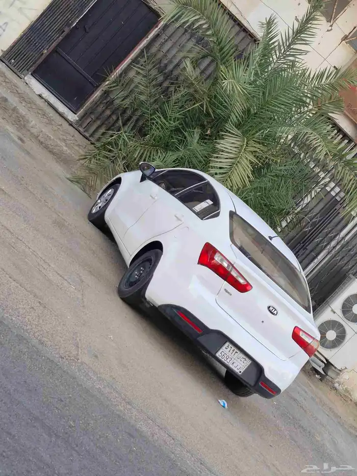 كيا ريو سيدان 2014 0