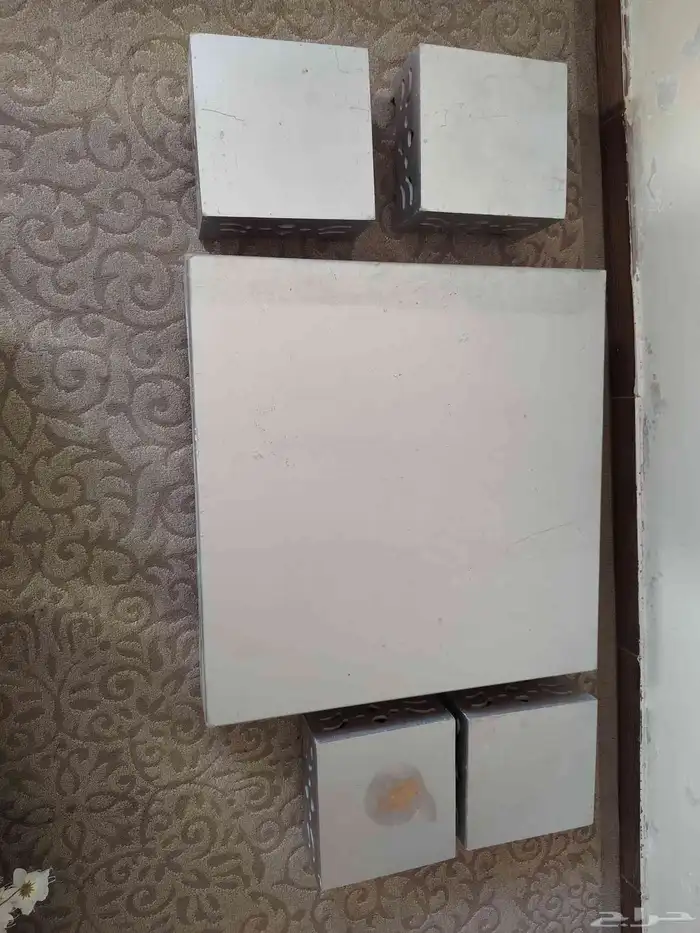 طاولات طعام ارضي 1