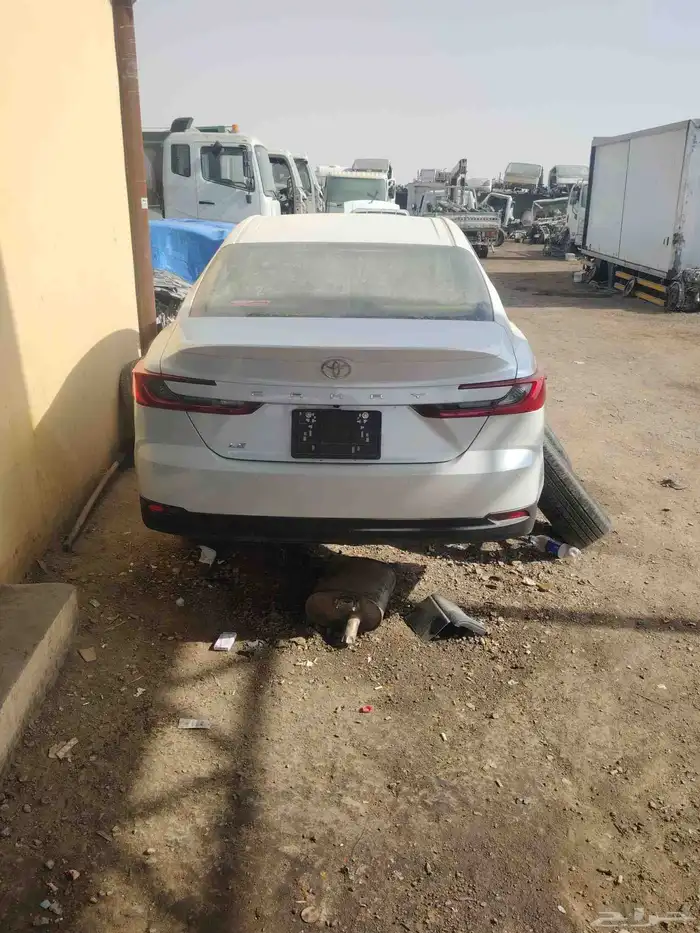 تويوتا كامري 2025 تشليح قطع غيار مستعمله 2