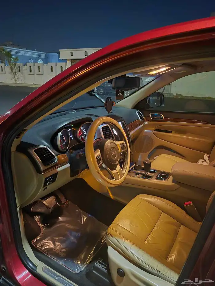 جراند شروكي 2013 v8 5