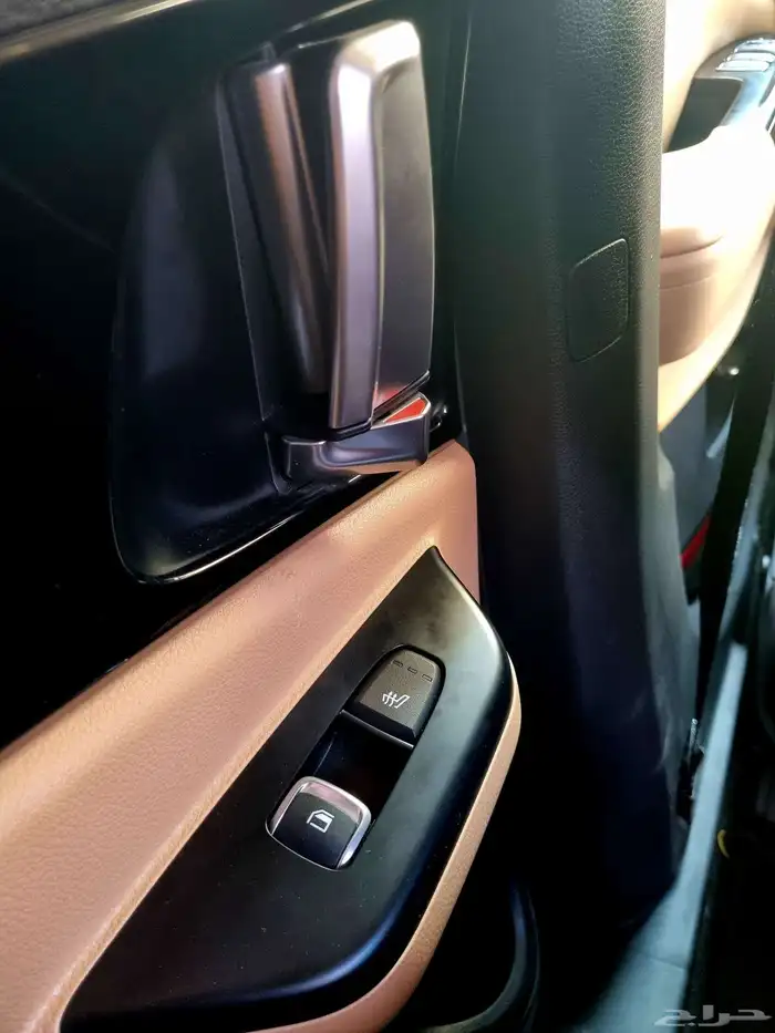 كيا كارنيفال ديزل 11 مقعد 16