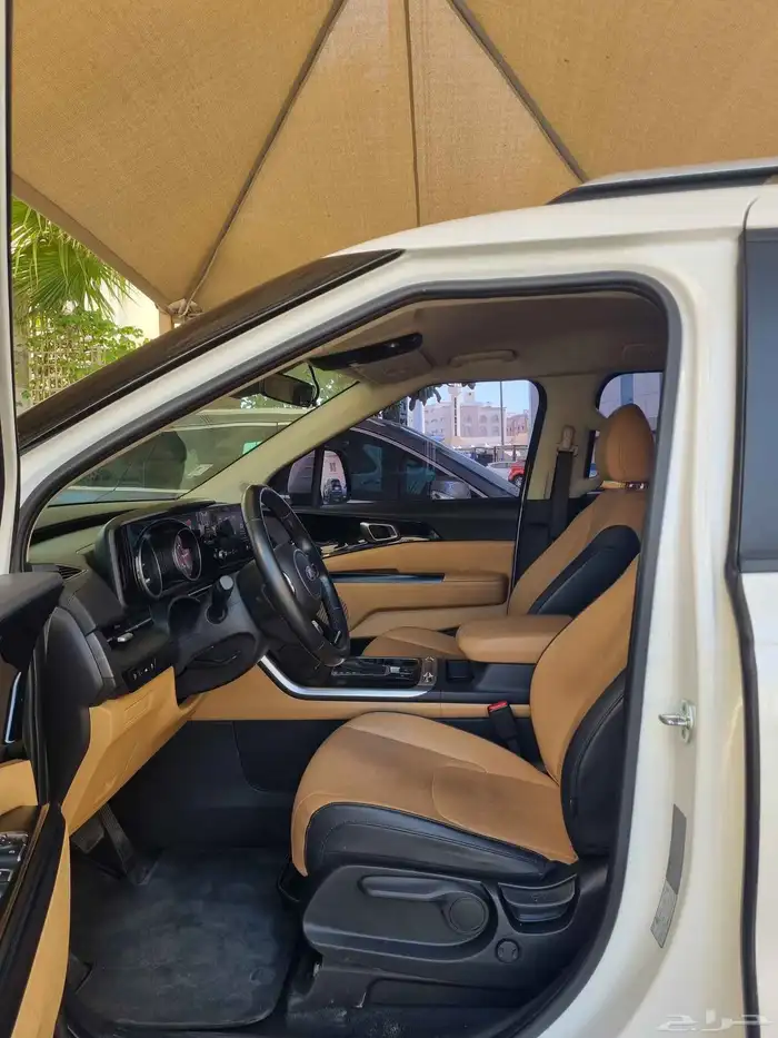 كيا كارنيفال ديزل 11 مقعد 7