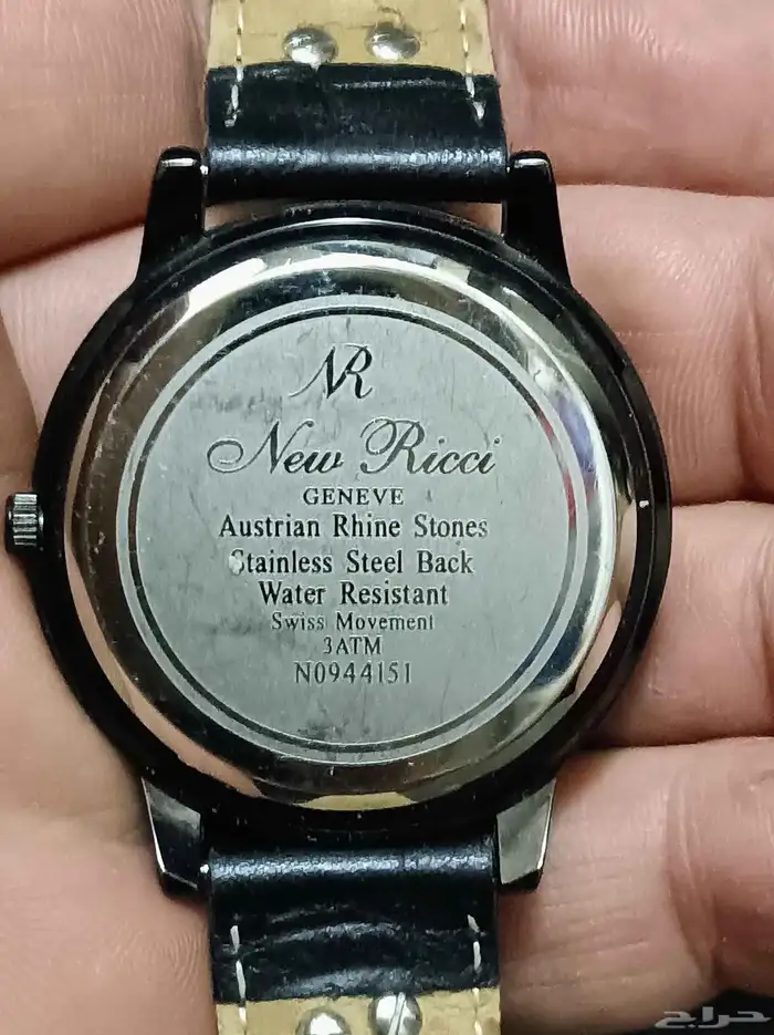 ساعتين نسائية 6