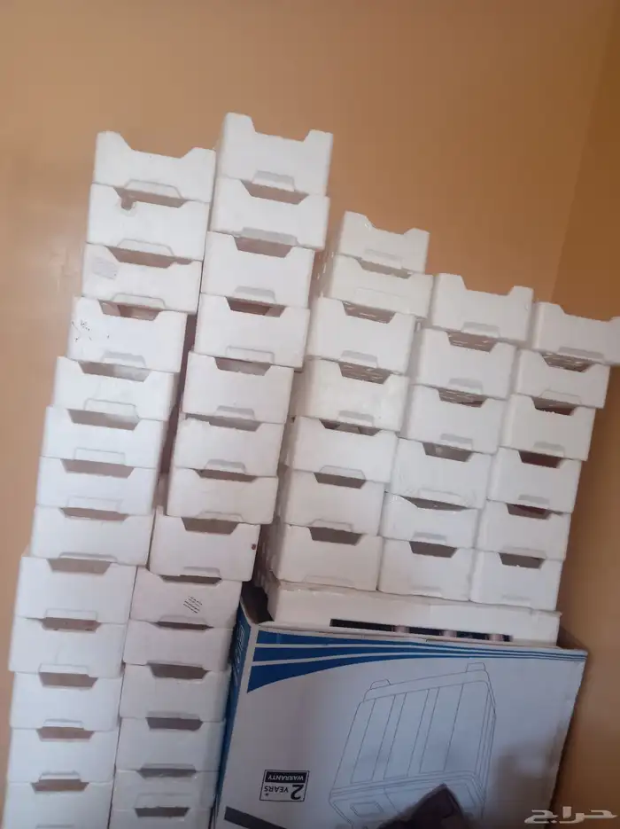 يوجد 50 حبه فلين مستعمل ع أثر خظره ب10 ريال 0