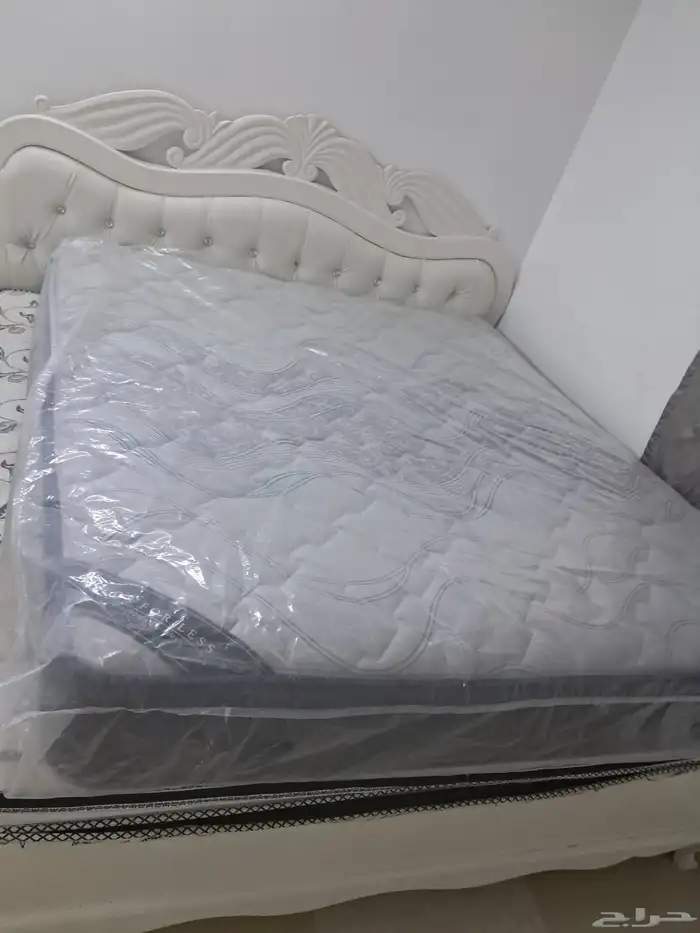 غرفه نوم ومجلس وسفره للبيع 8