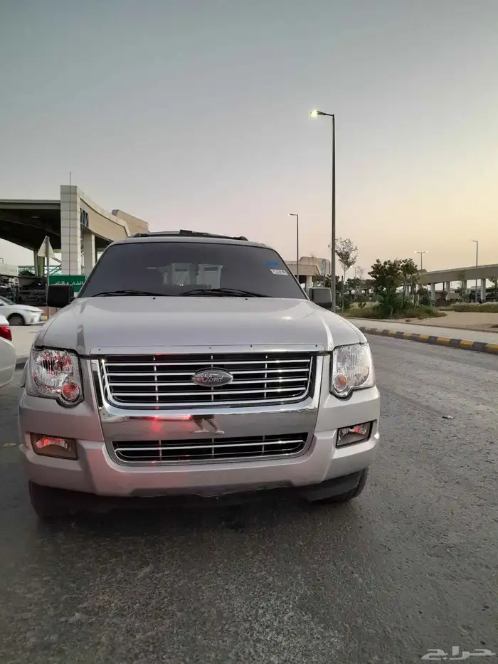 جيب اكسبلور 2009 نظيف 5