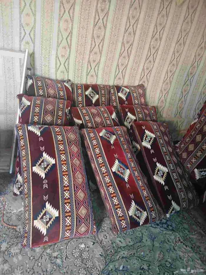 بيع مساند مع ثلاث مراكي 1