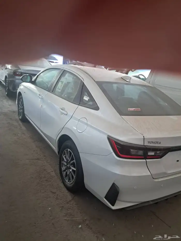 تويوتا يارس y استاندر بنزين اتوماتيك 2026 5