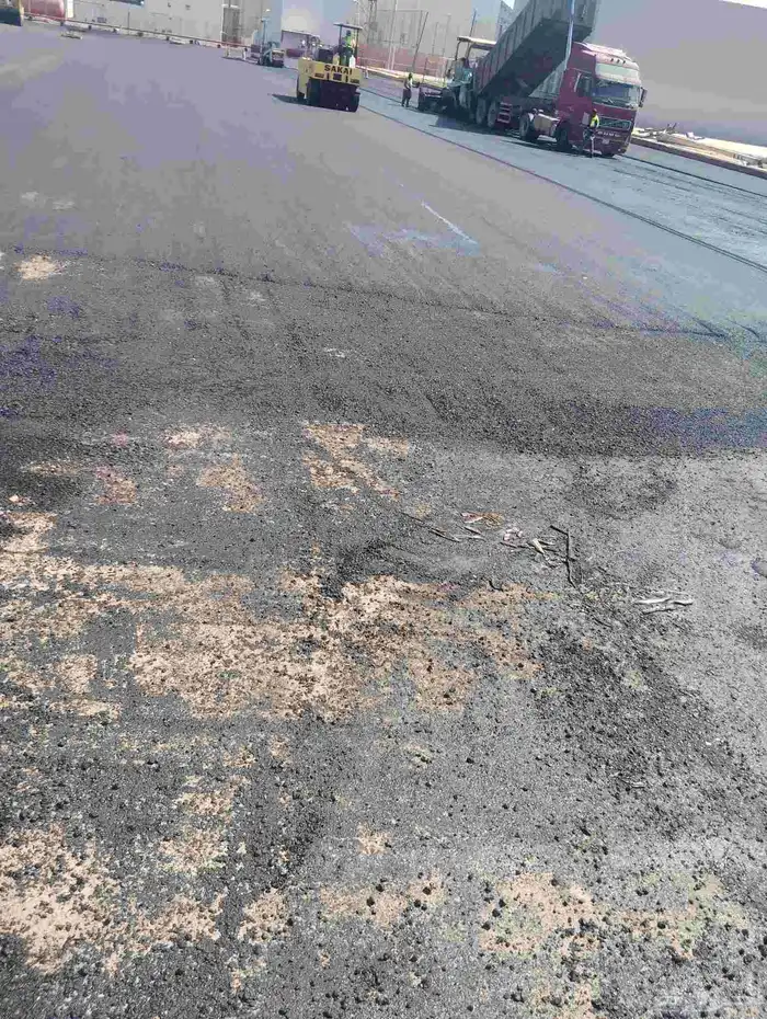 نقوم بزفلتت شوارع أحواش خطوط 0