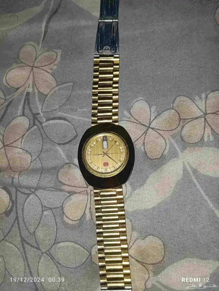ساعة.RADO 4