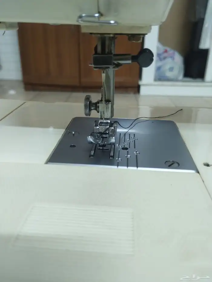 مكينة خياطة جانومي janome 1